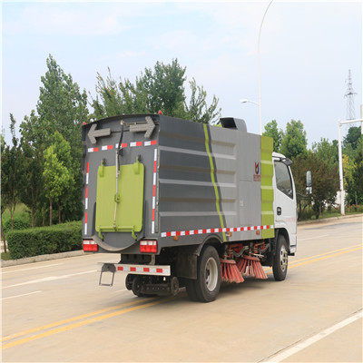 玉樹地區(qū)掃路車與吸塵車采購指南 渠道與選擇